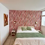Duplex Trespoey - - Place De Parking 公寓