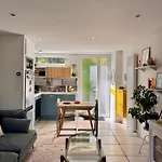 Duplex Trespoey - - Place De Parking Apartamento *