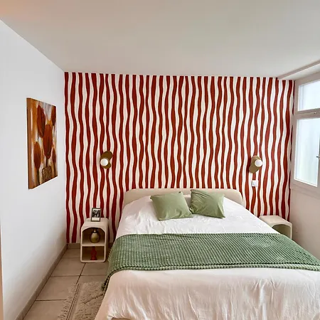Duplex Trespoey - - Place De Parking Апартаменты