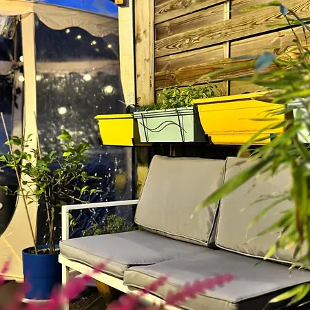 Duplex Trespoey - - Place De Parking アパート *